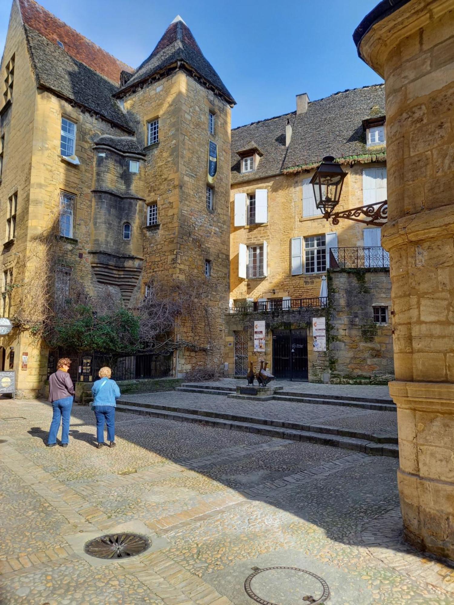 Appartement Centre Medieval Le Boudoir De Marie Sarlat-la-Canéda Exterior foto